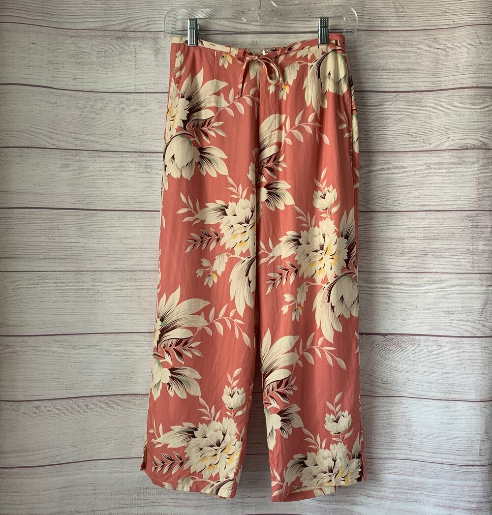Hilo Hattie Hawaii Silk Coral and Cream Floral Pants Cropped Wide Leg Size XS